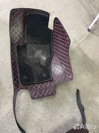 Автомобильные коврики из экокожи 3d для GL X164