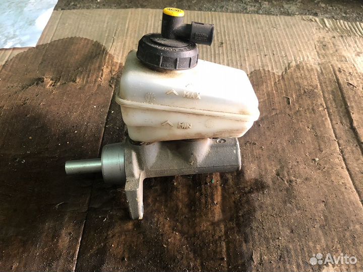 Renault sandero тормозной цилиндр
