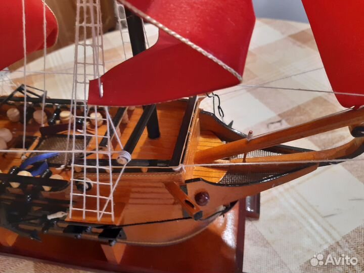 Пиратский корабль