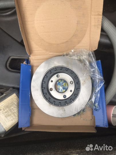 Передние тормозные диски LADA (2110) R14