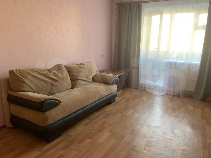 2-к. квартира, 52 м², 6/9 эт.