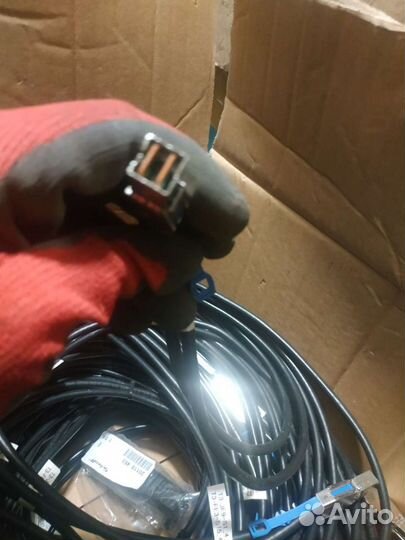 Кабель внешний mini SAS 3 м. t3-je9-s1 2 шт