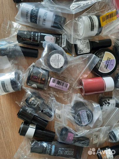 Гель лаки, втирки, гели и тд