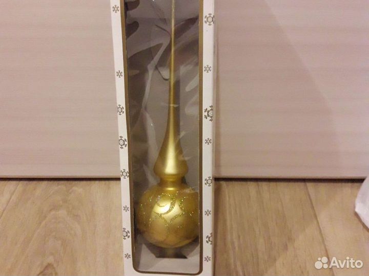 Елочные игрушки. Верхушка елки