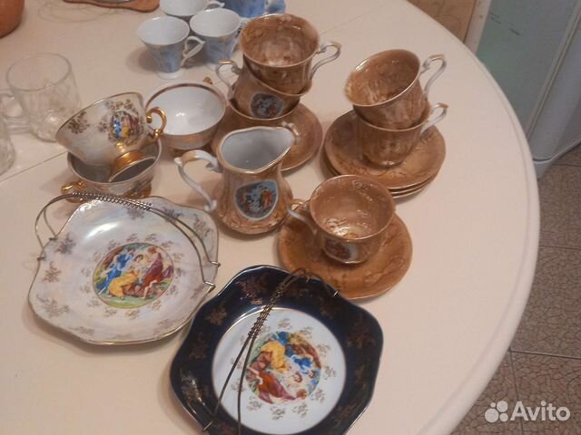 Сервиз,конфетницы,чашки мадонна,чехословакия