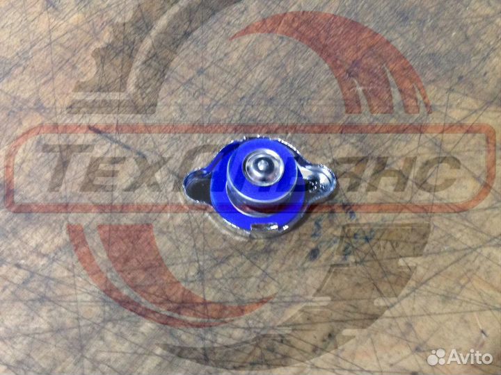 Крышка радиатора 3650360 hitachi