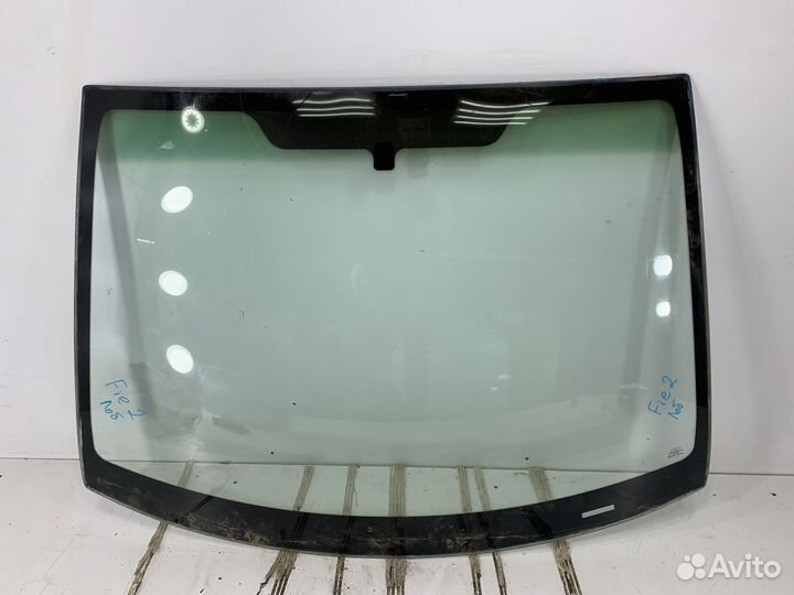 Ford fiesta mk5 лобовое стекло бу