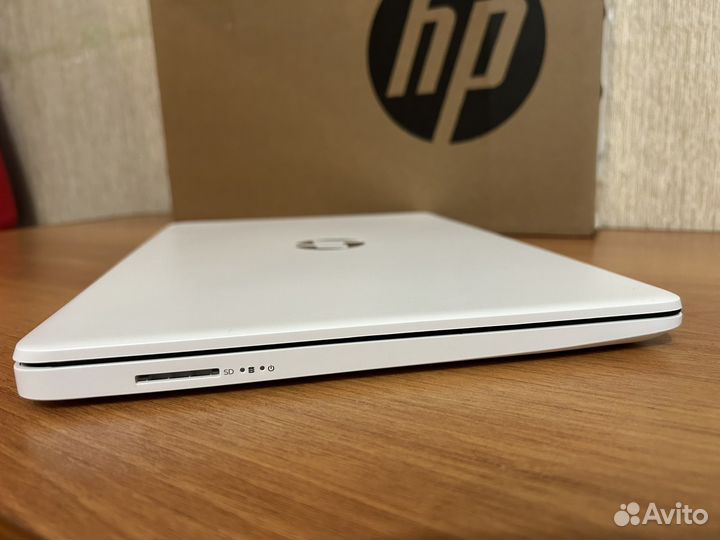 Ноутбук HP 14s 8gb/ddr4/SSD 256 gb