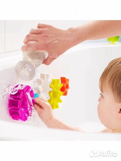 Игрушки для купания в ванной