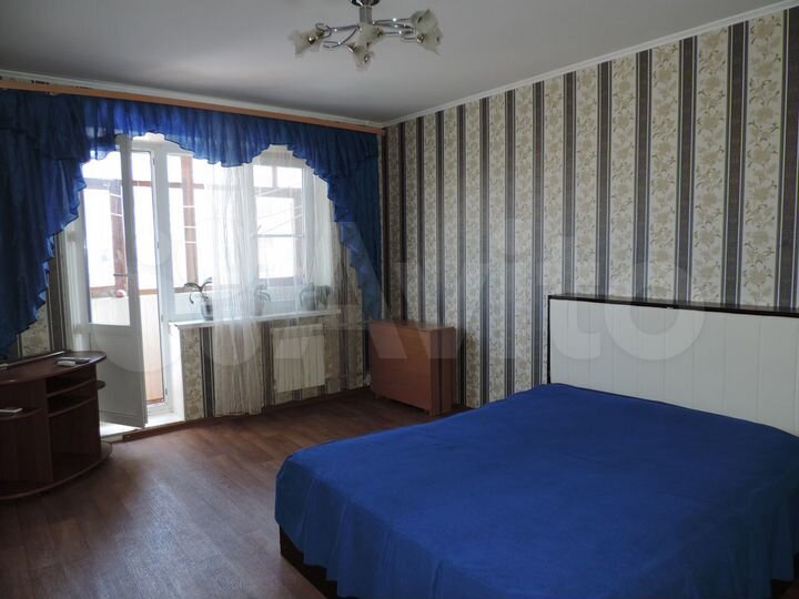 2-к. квартира, 60 м², 6/10 эт.