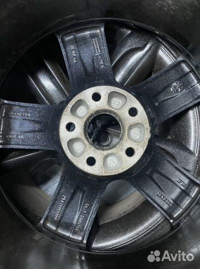 Колеса зиминие Audi r18 оригинал