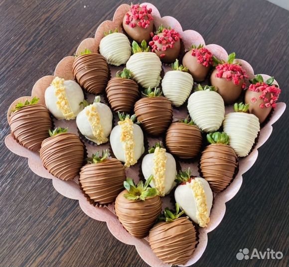 Набор из клубники в шоколаде