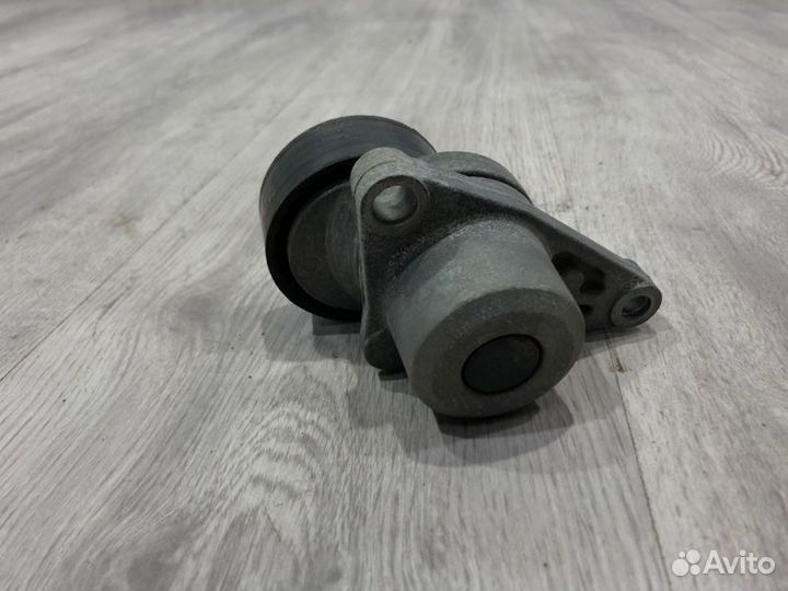 Натяжитель приводного ремня Citroen C-Elysee EC5 1