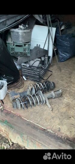 Запчасти и двери на Audi 80 b3