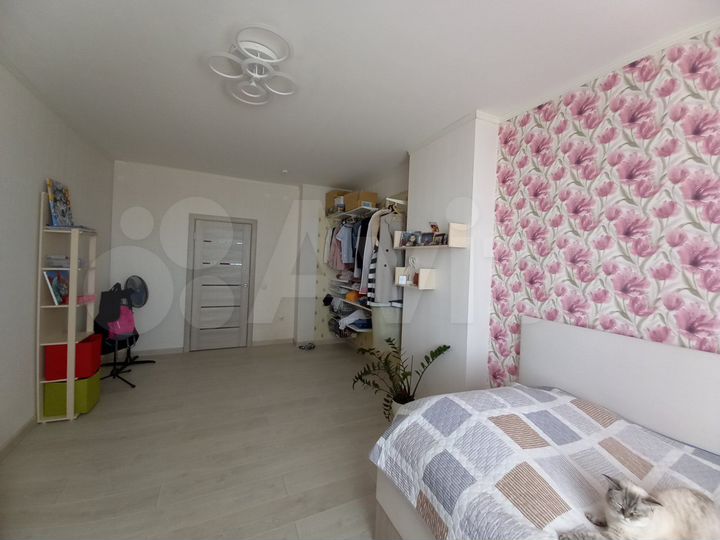 3-к. квартира, 88,5 м², 3/25 эт.