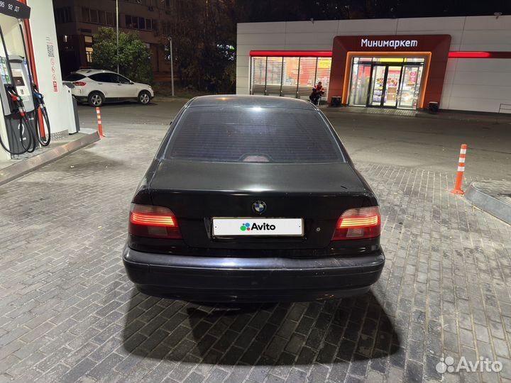 BMW 5 серия 3.0 МТ, 2002, 218 350 км