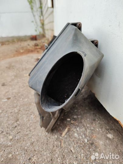 Корпус воздушного фильтра Renault Scenic K4M 2003