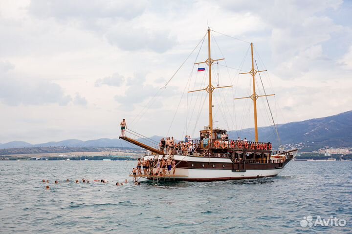 Прогулки на теплоходе