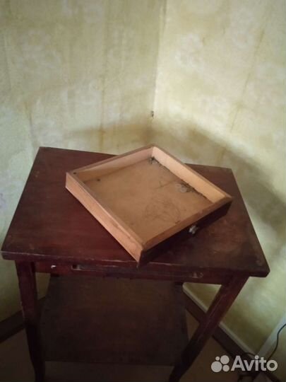 Столик антикварный