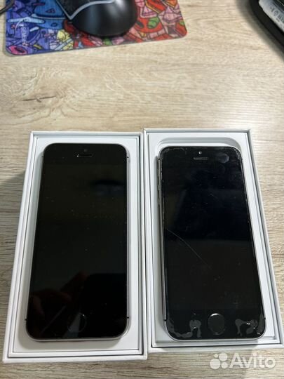 iPhone SE, 32 ГБ