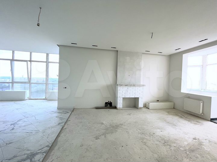 3-к. квартира, 106 м², 10/17 эт.