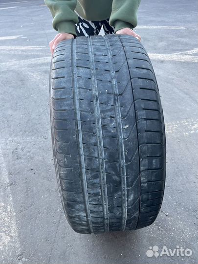 Pirelli P Zero 275/35 R21