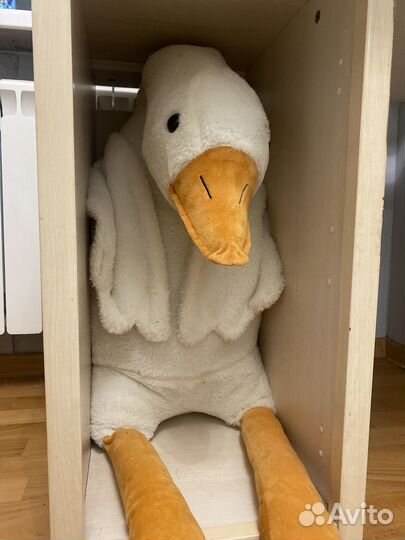 Гусь обнимусь