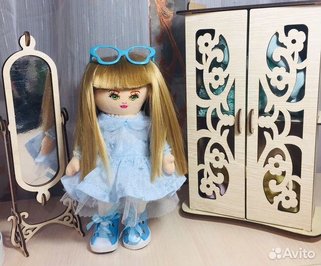 Кукла для игры и интерьера