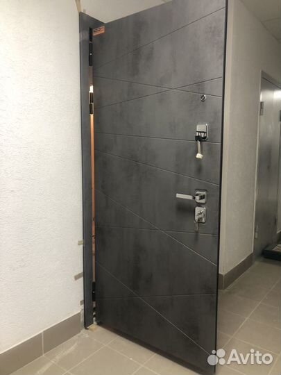 Входная дверь компании Юнион