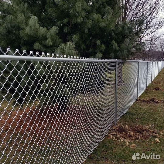 Забор из сетки рабицы