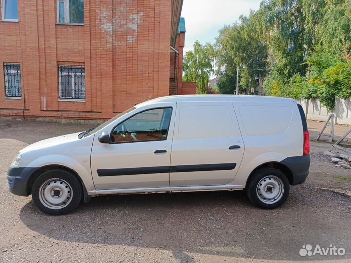 LADA Largus 1.6 МТ, 2015, 122 792 км