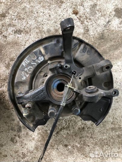 Ступица (кулак, цапфа) задняя правая Mercedes-Benz