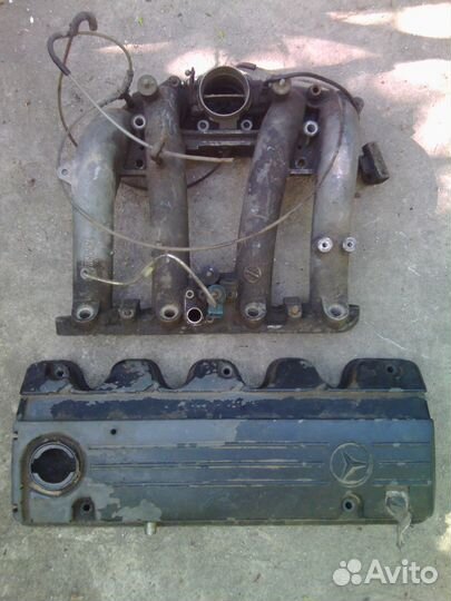 Клапанная крышка Mercedes-Benz мотор M102