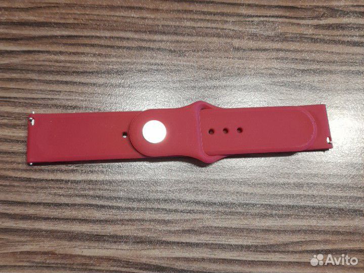 Ремешком силиконовый 22мм отдам за шоколадку