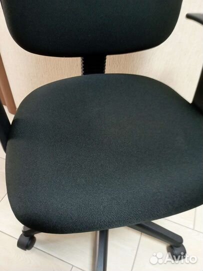 Компьютерное кресло состояние нового