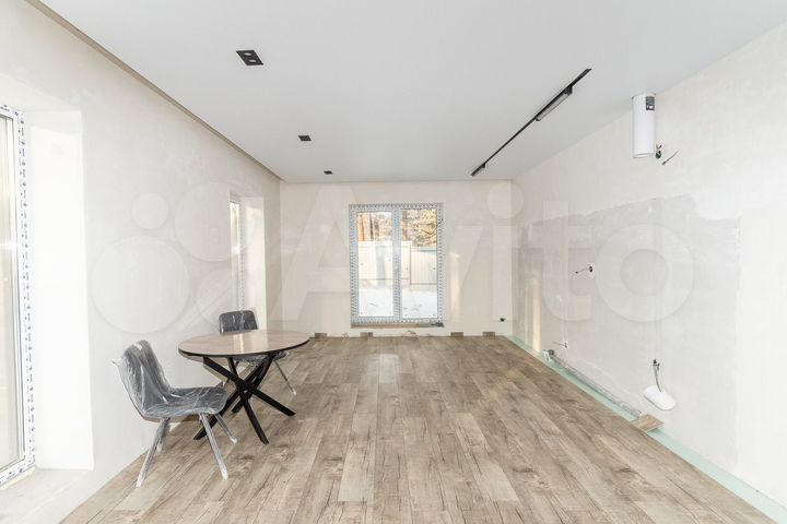 Дом 100 м² на участке 7 сот.