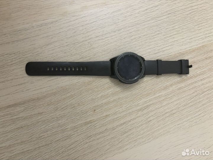 Часы Samsung Galaxy Watch 42 mm Midnight Black