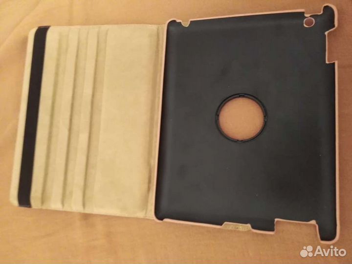 Чехол на iPad