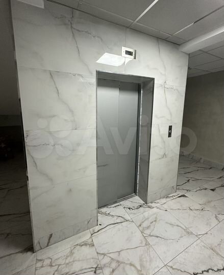 2-к. квартира, 66,6 м², 8/8 эт.