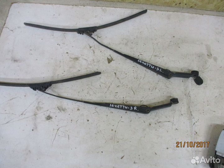 Поводок дворника Шевроле Лачетти