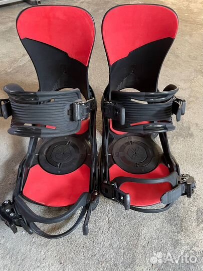 Крепления для сноуборда M/L Salomon