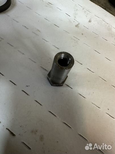 Гайка/направляющая тормозной колодки CF moto