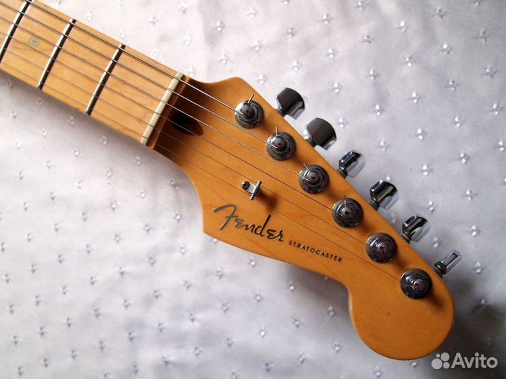 Fender American Deluxe Stratocaster-2006 USA
