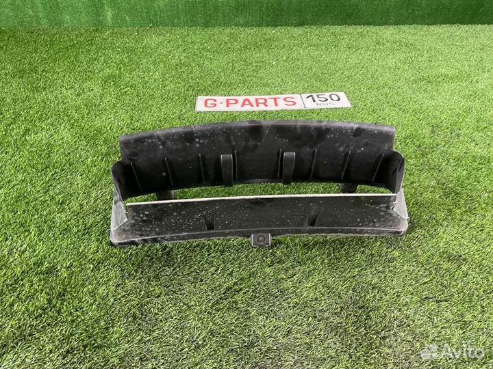 Воздуховод радиатора Bmw 1 E87 N45B16 2007