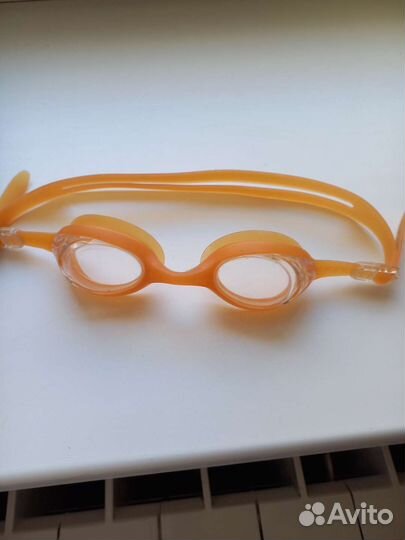 Очки для плавания speedo