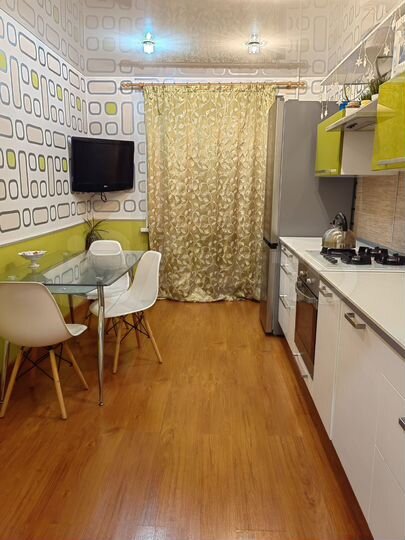 3-к. квартира, 86 м², 6/9 эт.