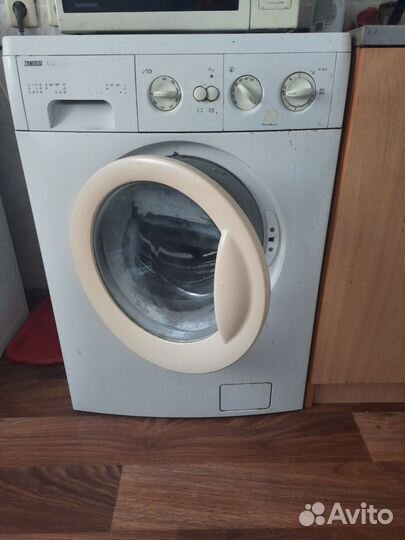 Продам технику и мебель