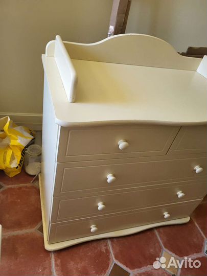 Комод массив