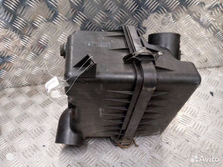 Корпус воздушного фильтра Toyota Rav4 XA30 2AD-FTV