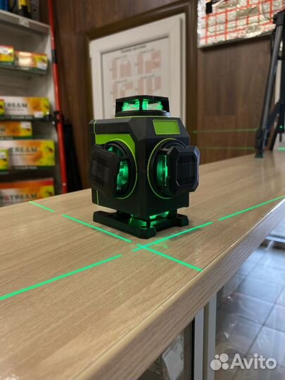 Лазерный уровень 4D